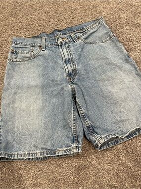 Y2K Levi’s 550 Men’s Denim Shorts W33 Relaxed Fit Light Wash Baggy Jorts